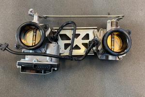 Corpo farfallato Ducati  Monster