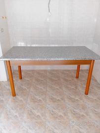 tavolo cucina con sedie 