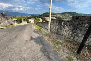 TER. RESIDENZIALE A MENDICINO