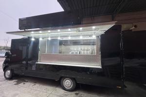 Autonegozio Arrosticini Ambulante Food Truck