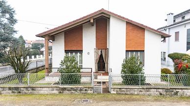 VILLA SINGOLA A GONZAGA