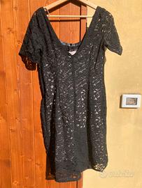Abito in pizzo nero