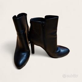 Buffalo Stivaletti Tronchetti Donna