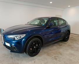 Alfa Romeo Stelvio 2.2 Turbodiesel 180 CV AT8 RWD 