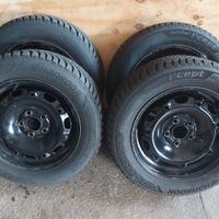 Ruote da neve quasi nuove 185/60 R14 82T
