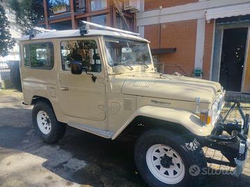 TOYOTA BJ 42