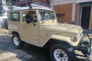 TOYOTA BJ 42
