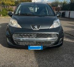 Peugeot 107 - 2011