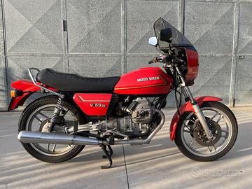 Moto guzzi V50III 83’