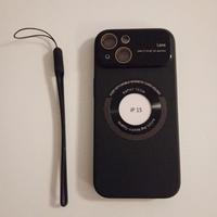 Cover Iphone 15 con supporto magnetico