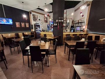 Pub/Pizzeria zona alta della città