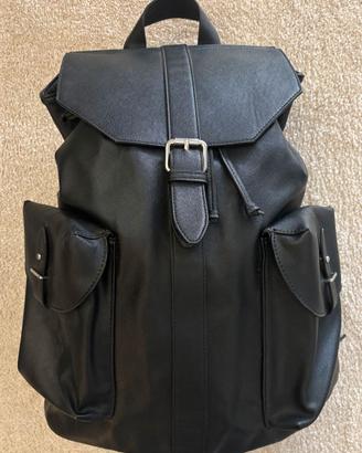 Zaino nero finitura saffiano - Zara
