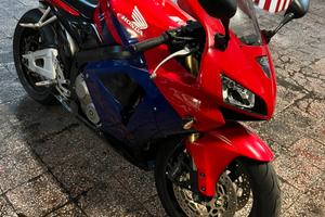 Cbr 600rr movistar