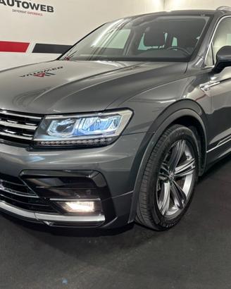 Volkswagen Tiguan R-LINE SPORT CERCHI 19 CRUISE AD