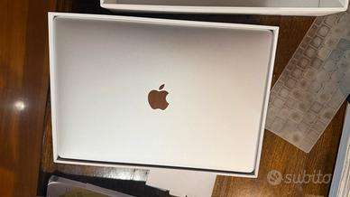 MacBookAir 13"  - 128GB