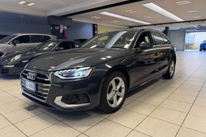 AUDI A4 Avant 30 TDI/136 CV S tronic Business Ad