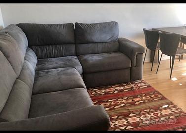 Splendido divano letto con penisola Rivarolo 1