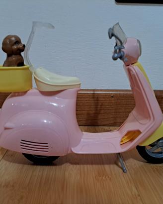 Motorino giocattolo di Barbie 