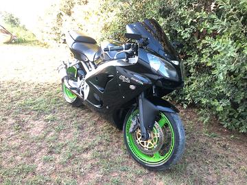 Kawasaki ninja zx6r