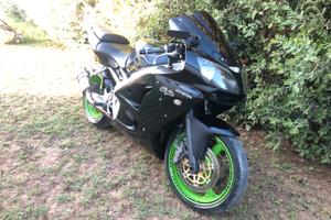 Kawasaki ninja zx6r