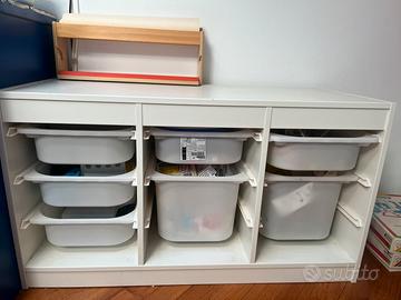 Trofast ikea compreso di contenitori