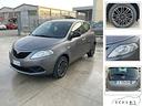lancia-ypsilon-1-2-69cv-s-s-gold-aziendale-fattura