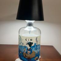 Bottiglia Giapponese  Etsu Gin con lampada Touch