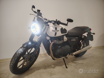Triumph street twin 900
