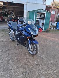 honda VFR 800 V-TEC 