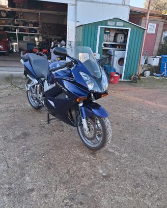 honda VFR 800 V-TEC 