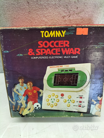 Tommy soccer e space war