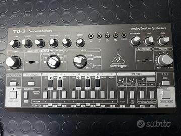 SINTETIZZATORE analogico Behringer TD-3