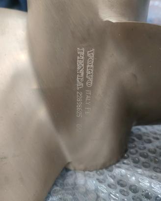 Set eliche VOLVO PENTA G5 DPH 22898625+22898635