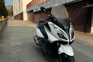 Kymco downtown 300