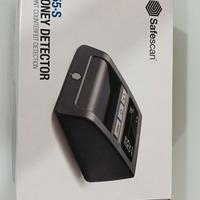 Macchinetta conta e verifica banconote