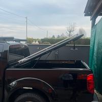Copertura nissan Navara