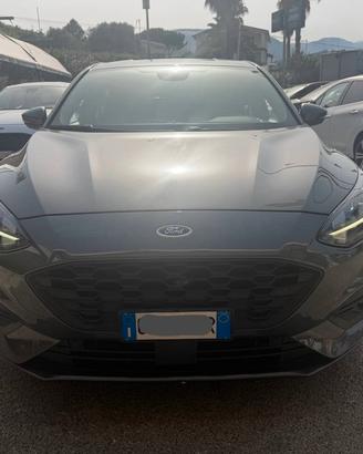 Ford Focus 2020 1.5 120 5p. ST-Line Full Led Cerch