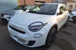 FIAT 600 Hybrid 110 CV DCT MHEV La Prima