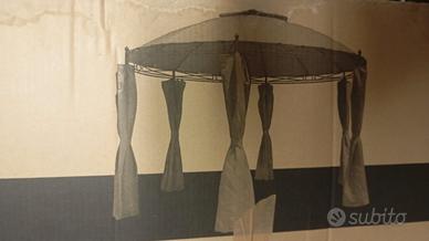 Gazebo nuovo molto bello