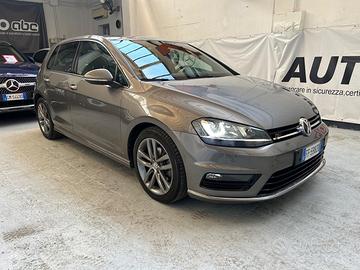 Volkswagen Golf 1.6 TDI 110 CV DSG 5p. R-LINE Blue