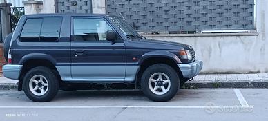 Mitsubishi Pajero 2.5