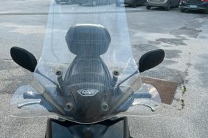 Scooter Yamaha xcenter 150