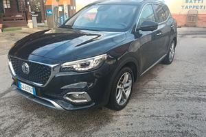 MG EHS Plug-in Hybrid Luxury 2022