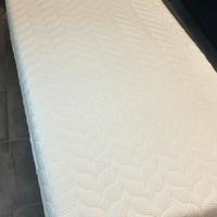 Materasso 120x190 memory medio rigido 3 strati.