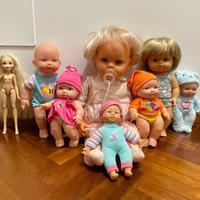 Lotto 8 bambole varie