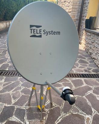 Parabola con supporto treppiede e TV