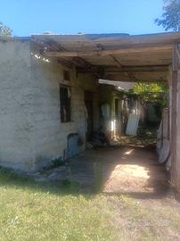 Rustico più terreno