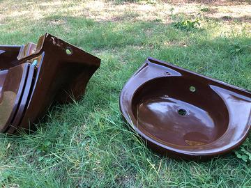 set sanitari vintage marroni