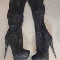 stivali tacco a spillo