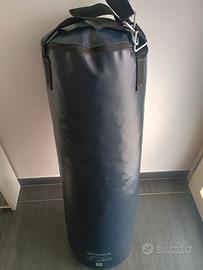 Sacco da box più staffa a parete